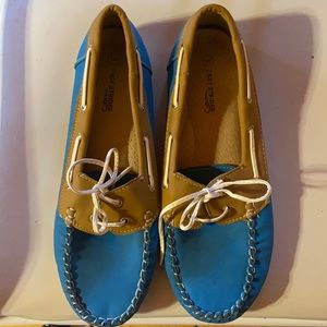 Women’s size 5 Easy Strider slip on shoes